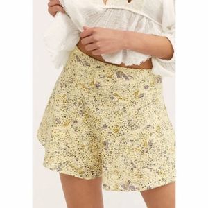 NWT - Free People Shallow Waters High Waisted Eyelet Shorts Size: 4